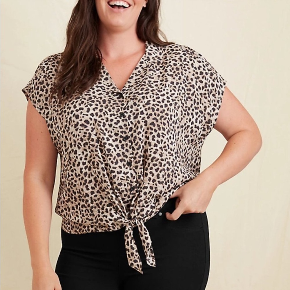 Torrid LEOPARD CHALLIS TIE FRONT DOLMAN BLOUSE NWT sz 2